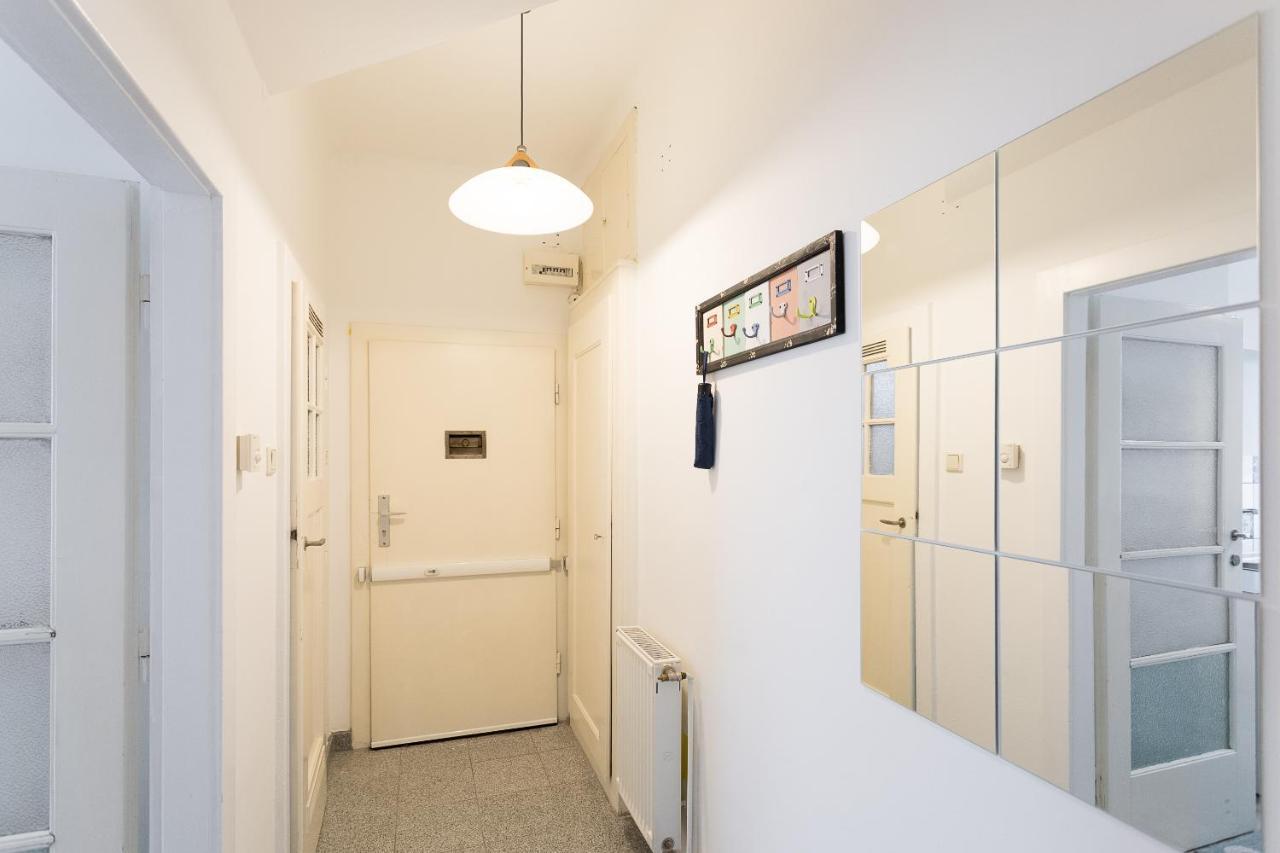 French Balcony - 45M² - Szeneviertel Daire Viyana Dış mekan fotoğraf