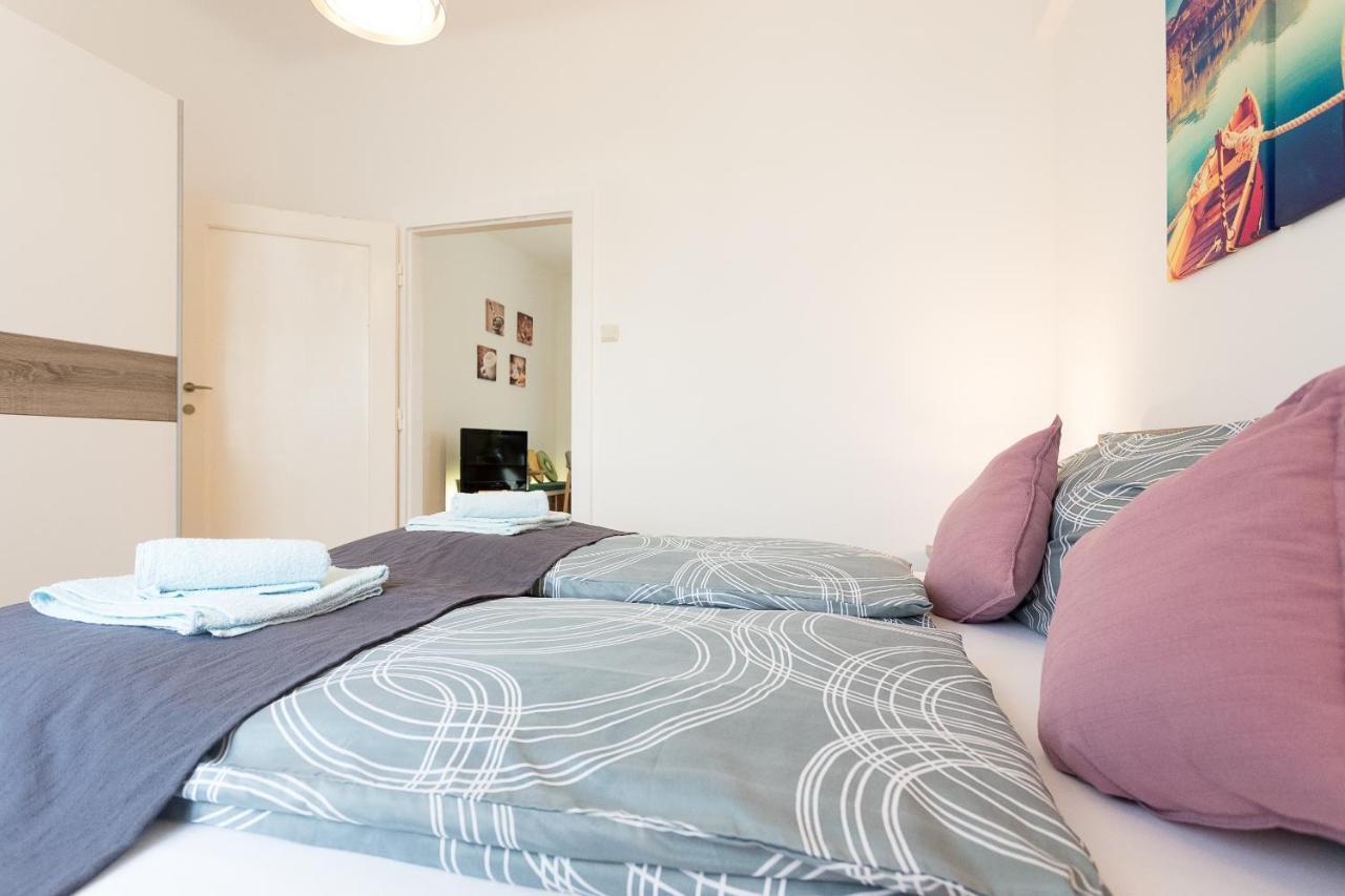 French Balcony - 45M² - Szeneviertel Daire Viyana Dış mekan fotoğraf